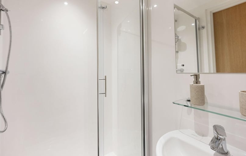 East Newington Place, Newington, Edinburgh - Image 1